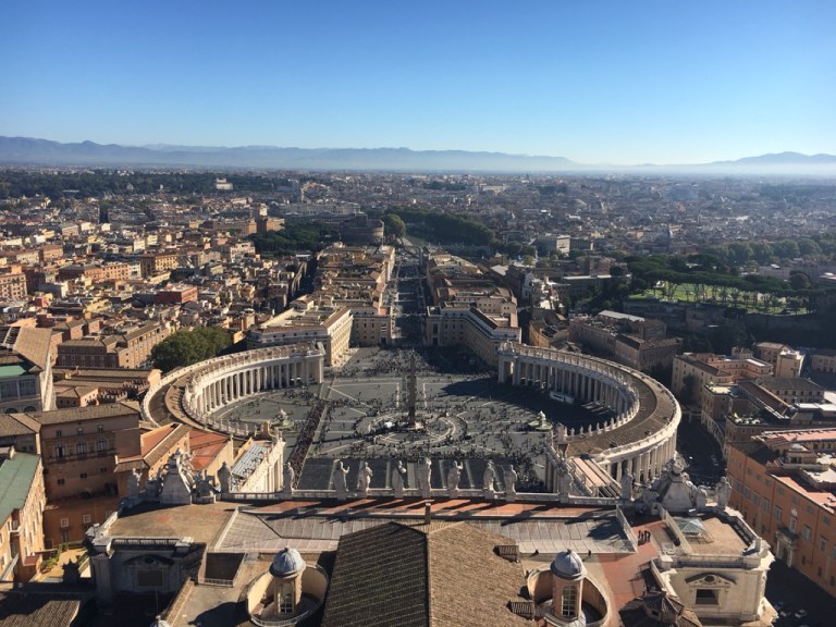 1.1477810592.viewpoint