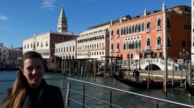 1.1478634372.travels